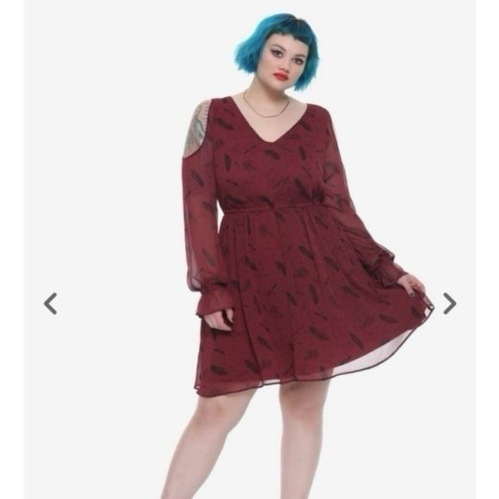 Hot Topic Harry Potter Plus Size 3X Dress Cold Shoulder Feather Wingardium